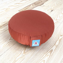 Laden Sie das Bild in den Galerie-Viewer, Meditationskissen Adhara