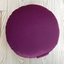 Laden Sie das Bild in den Galerie-Viewer, Yogakissen Adhara Maxi