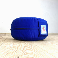 Laden Sie das Bild in den Galerie-Viewer, Meditationskissen Sama