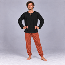 Laden Sie das Bild in den Galerie-Viewer, Yoga Shirt Klassik