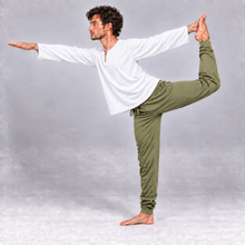 Laden Sie das Bild in den Galerie-Viewer, Yoga Shirt Klassik