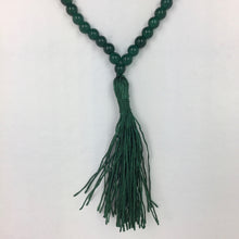 Laden Sie das Bild in den Galerie-Viewer, grüne Jade Mala, 108 + 1 Perle, 8mm