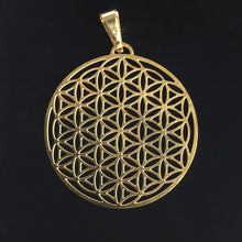 Laden Sie das Bild in den Galerie-Viewer, Anhänger Blume des Lebens vergoldet