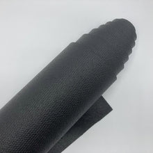 Laden Sie das Bild in den Galerie-Viewer, Yogamatte Studio 4,5mm Ökotex schwarz gerollt im Sotantar Yoga Shop Berlin