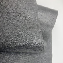 Laden Sie das Bild in den Galerie-Viewer, Kinderyogamatte schwarz im Sotantar Yoga Shop Berlin