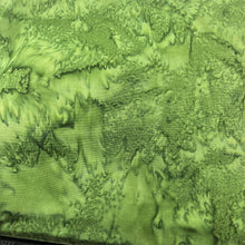 Laden Sie das Bild in den Galerie-Viewer, Batik Yogamattentasche