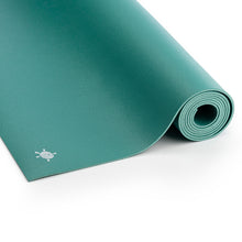 Laden Sie das Bild in den Galerie-Viewer, Yogamatte Jade Kurma Geco 4mm Ökotex, Farbe: Lagoon im Sotantar Yoga Shop, Berlin