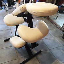 Laden Sie das Bild in den Galerie-Viewer, Massagestuhl