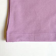 Laden Sie das Bild in den Galerie-Viewer, Yogahose Strech in der Farbe Flieder im Sotantar Yoga Shop Berlin