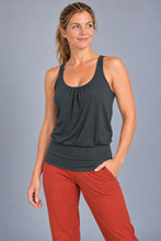 Laden Sie das Bild in den Galerie-Viewer, Yoga Top Parvati
